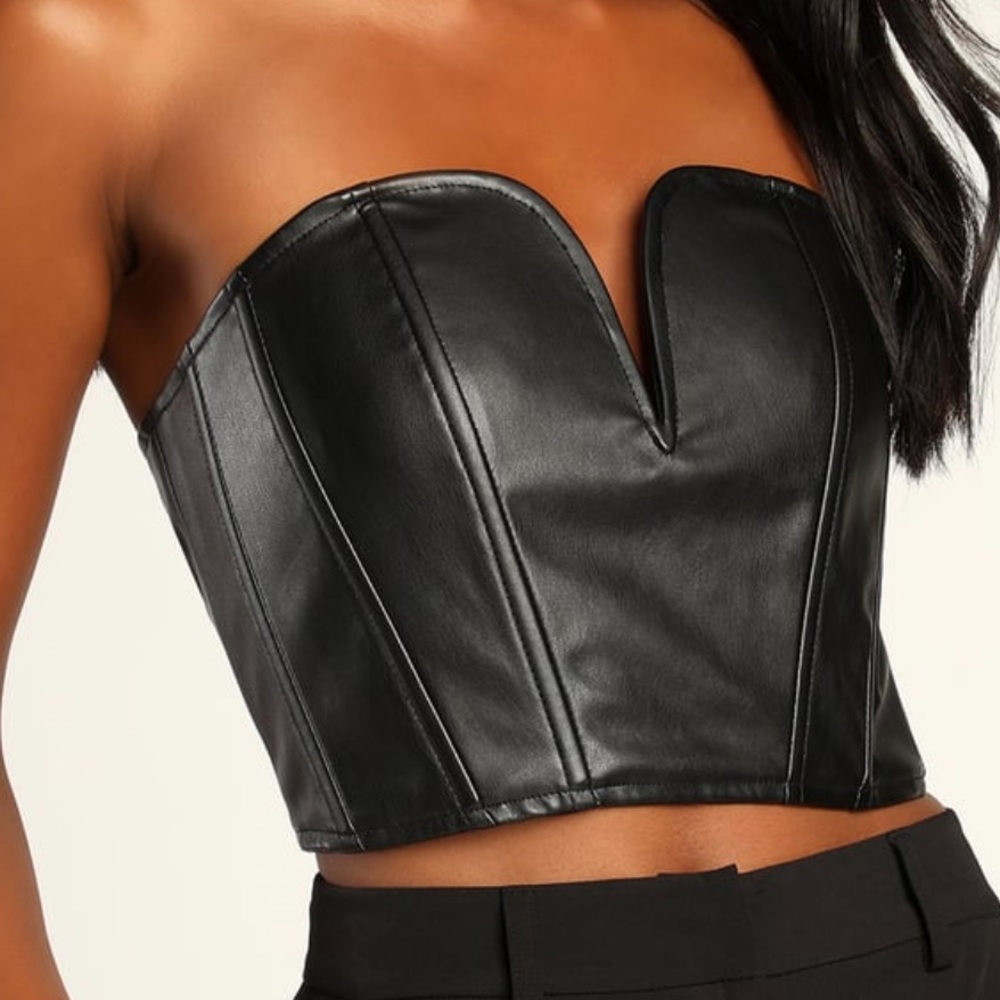 Lulu’s Black Vegan Leather Strapless Bustier Crop Top